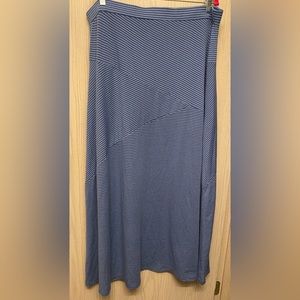 2X Blue Maxi Skirt with Stripes